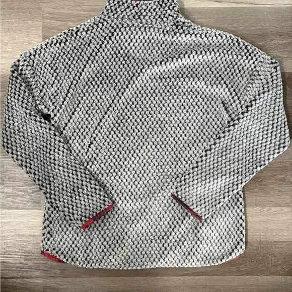 Simply Southern Gray and Black Textured Pullover - Picture 5 of 7